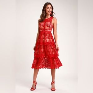 Lulu’s Red Lace Tiered Midi Dress Size Small